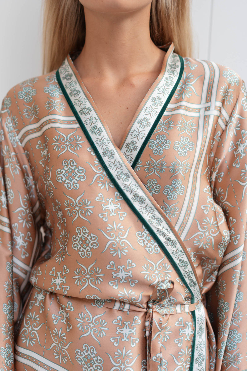 FABIANA SATIN SILK KIMONO